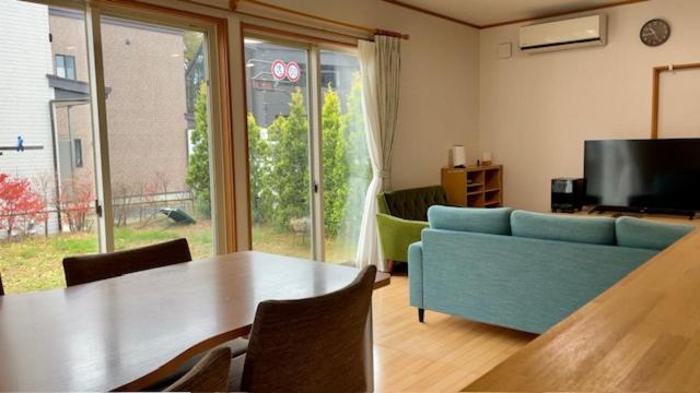 Guesthouse　You&I Fujikawaguchiko Ngoại thất bức ảnh